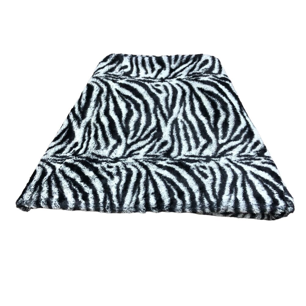 PIA ROSSINI Snood Jameson Black White Twisted Faux Fur‎ Zebra Scarf NWT